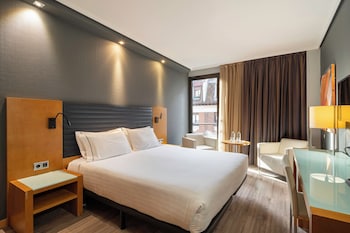 Double Room, Connecting Rooms
