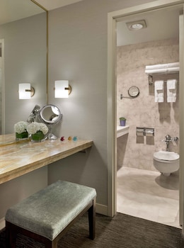 Premier Room, 2 Queen Beds