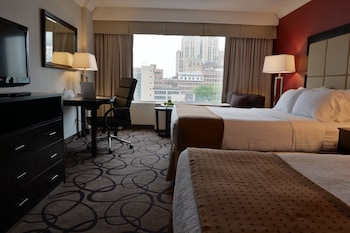Standard Room, 2 Queen Beds (High Floor)