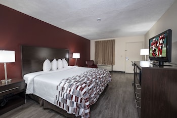 Deluxe Room, 1 King Bed, Smoking