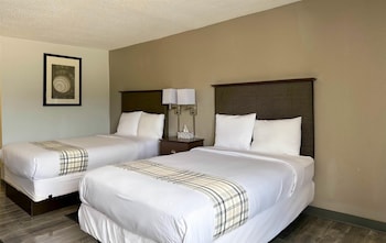 Standard Double Room, 2 Double Beds, Smoking