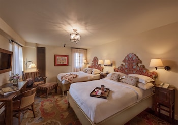 Traditional Room, 2 Queen Beds