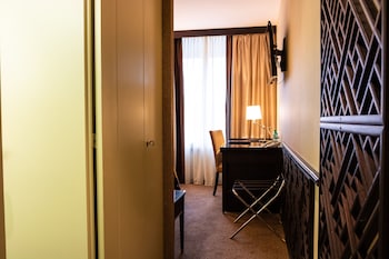 Business Single Room, 1 Twin Bed, Non Smoking