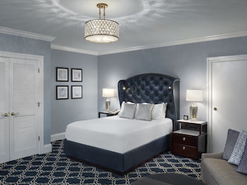 Deluxe Room, 1 King Bed
