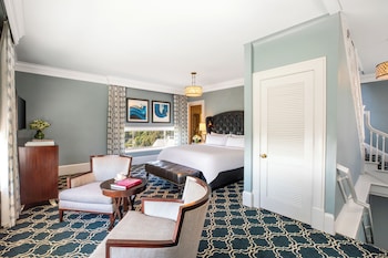 Suite, 1 King Bed, Bay View, Tower