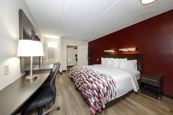 Standard Room, 1 King Bed, Accessible, Non Smoking