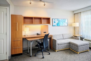Studio, Multiple Beds