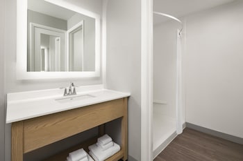 Standard Room, 2 Queen Beds, Non Smoking, Refrigerator & Microwave (Shower Only;Pet Friendly)