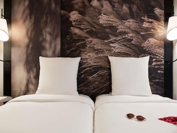 Classic Room, 2 Twin Beds, Bathtub