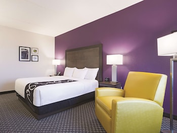 Deluxe Room, 1 King Bed, Non Smoking