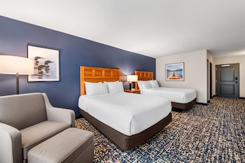 Room, 2 Queen Beds, Accessible, Non Smoking (Hearing, Roll-in Shower)