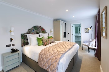 Feature Room