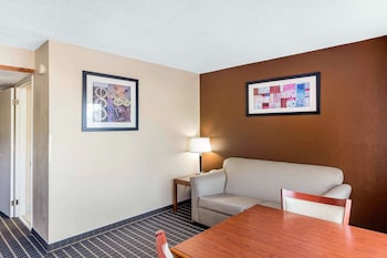 Standard Room, 2 Queen Beds, Non Smoking