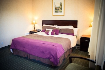 Deluxe Room, 1 Queen Bed