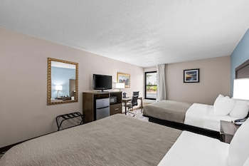 Standard Room, 2 Queen Beds, Non Smoking