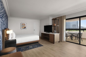 Bunk Bed Suite, 1 King Bed with 1 Queen Bed and Full Bed