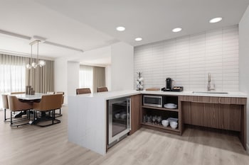 Suite, 1 King Bed with Sofa bed, Roll-in Shower (Hospitality)