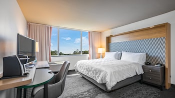 Standard Room, 1 King Bed, Corner