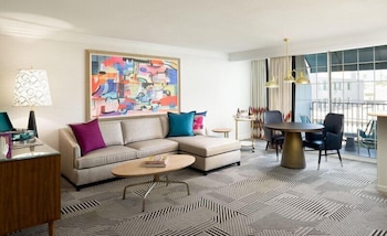 Premium Two Queen Suite with Balcony