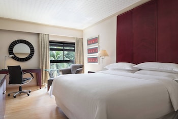 Standard Room, 1 King Bed