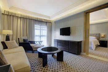 Junior Suite, 1 King Bed