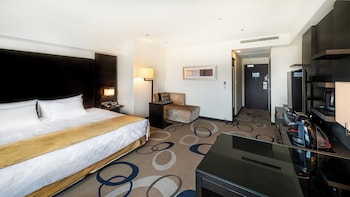 [Club Floor] Club Corner King, Tokyo Tower View with Lounge Access, Non Smoking