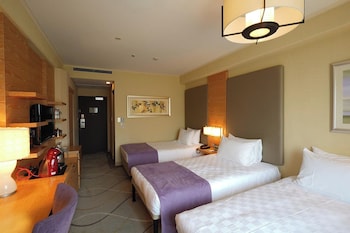 Superior Precious Triple Room, Non Smoking