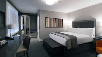 Classic Room, 1 Queen Bed