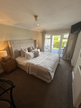 Cosy double with Hot Tub