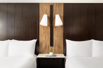 Room, 2 Queen Beds, Accessible (Mobility and Hearing Accessible)