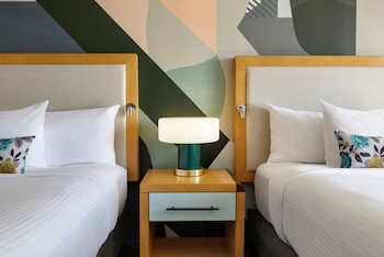 Room, 2 Queen Beds