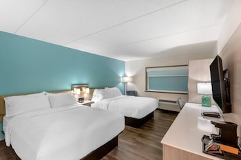 Standard Room, 2 Queen Beds, Non Smoking