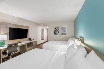 Standard Room, 2 Queen Beds, Non Smoking