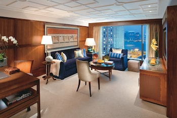 Suite (Howarth)