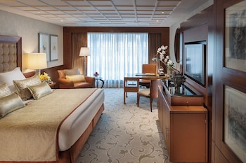 Club Twin Room, City View