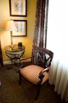 Superior Room, 1 King Bed