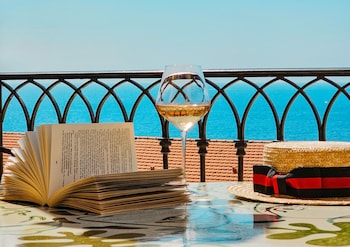 Superior room with full sea view