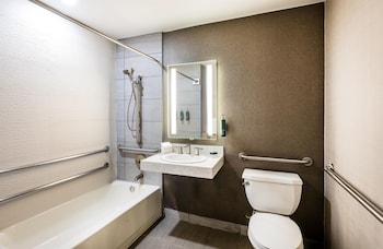 Room, 2 Queen Beds, Accessible