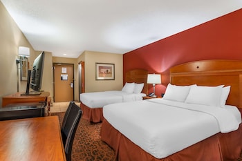Standard Room, 2 Queen Beds, Accessible, Bathtub