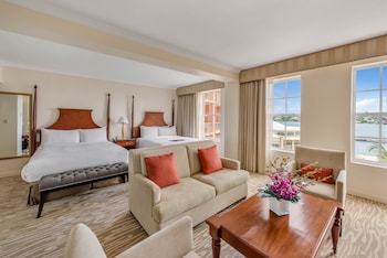 Suite, 2 Double Beds, 2 Bathrooms, Harbor View (Marina)