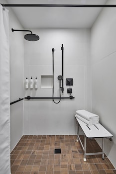 Room, 1 King Bed (Mobility Accessible, Roll-In Shower)
