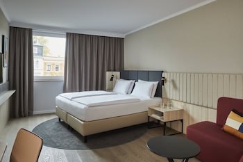 Junior Suite, 1 King Bed