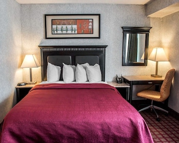Standard Room, 1 Queen Bed, Non Smoking
