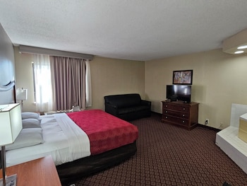 Room, 1 King Bed, Jetted Tub