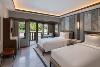 Room, 2 Double Beds, Non Smoking, Lagoon Access