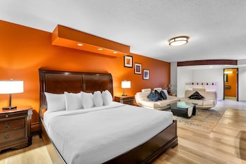 Suite, 1 King Bed, Non Smoking