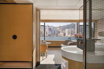 Premium Room, 1 King Bed, Harbor View