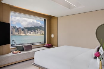 Club Suite, 1 Bedroom, Sea View (Regent Club Access)