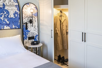 Premium Room, 1 King Bed