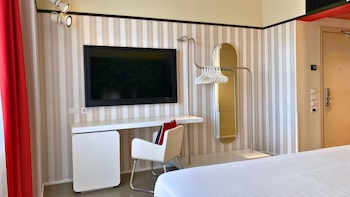 Standard Room, 1 Double Bed